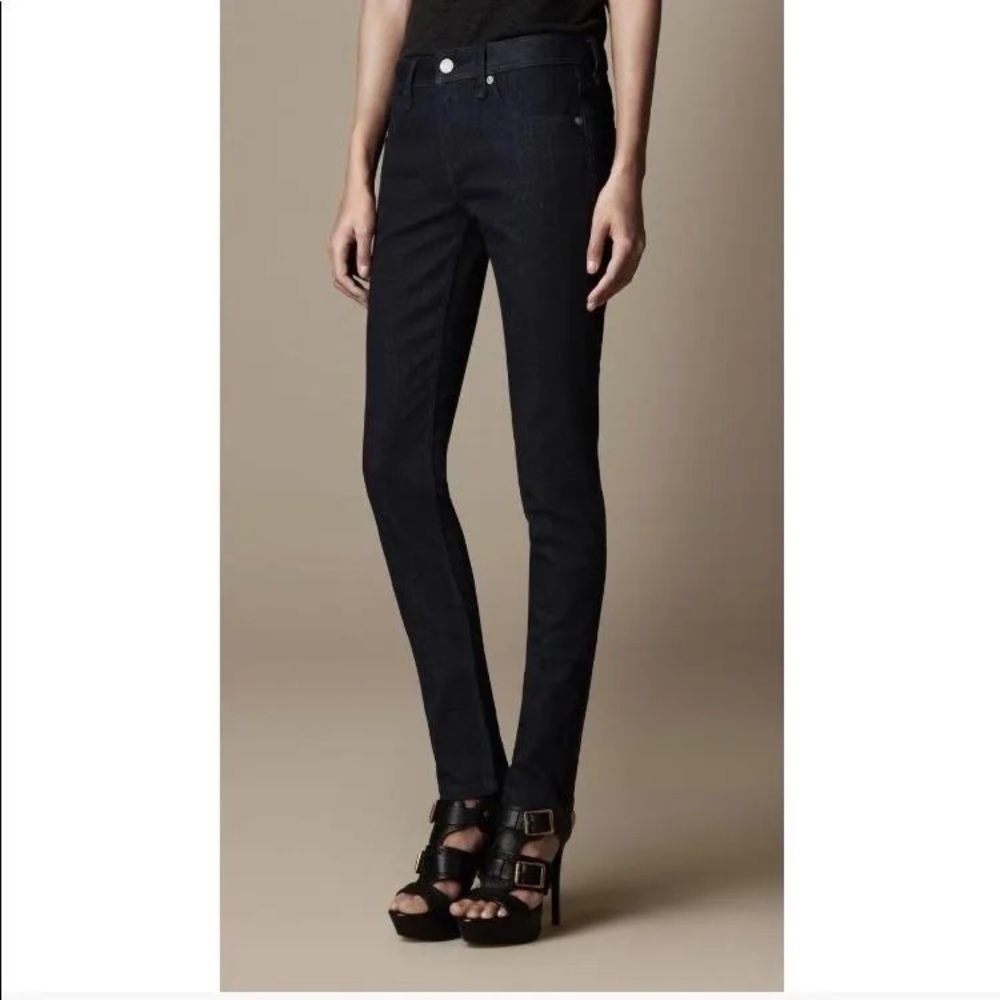 NWT Burberry Kensington Skinny Jeans - 25 / sz 2 dark indigo